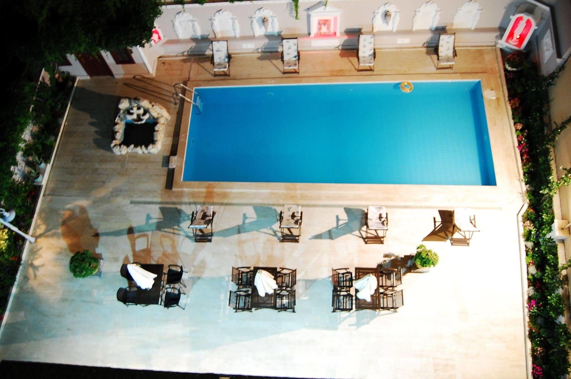 Triana Hotel Antalya Exterior photo